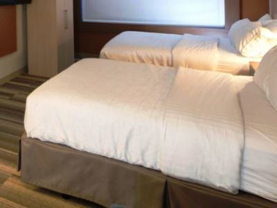Express & - By Ihg 2* Gaylord