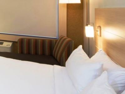 Express & - By Ihg Hotel Gaylord